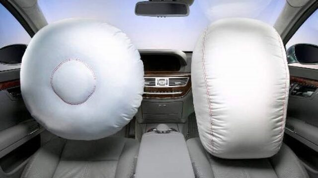 Definition Function and How Airbags Work in Cars